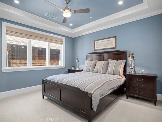 1324 E Balboa Boulevard, Newport Beach, CA 92661