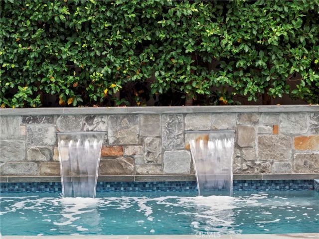 1324 E Balboa Boulevard, Newport Beach, CA 92661