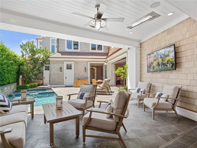 1324 E Balboa Boulevard, Newport Beach, CA 92661