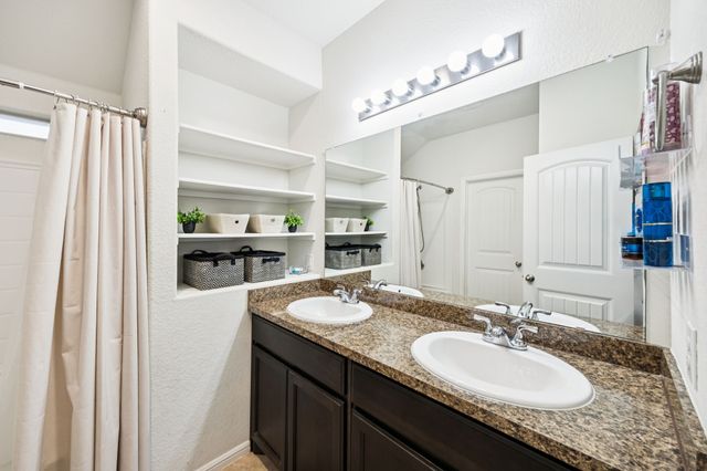 6337 Pontoon Street, Fort Worth, TX 76179