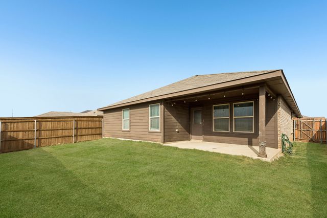 6337 Pontoon Street, Fort Worth, TX 76179