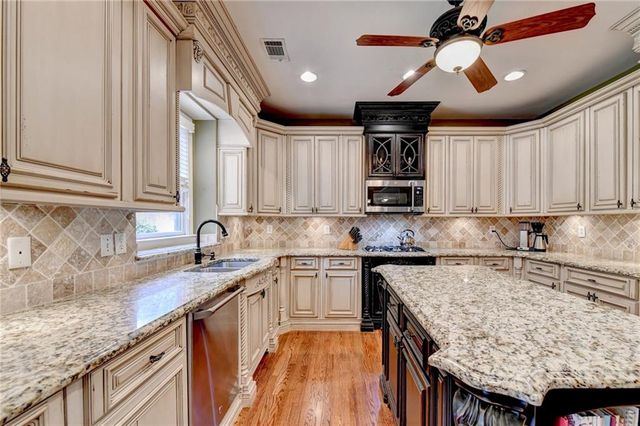 655 Rosebury Lane, Suwanee, GA 30024