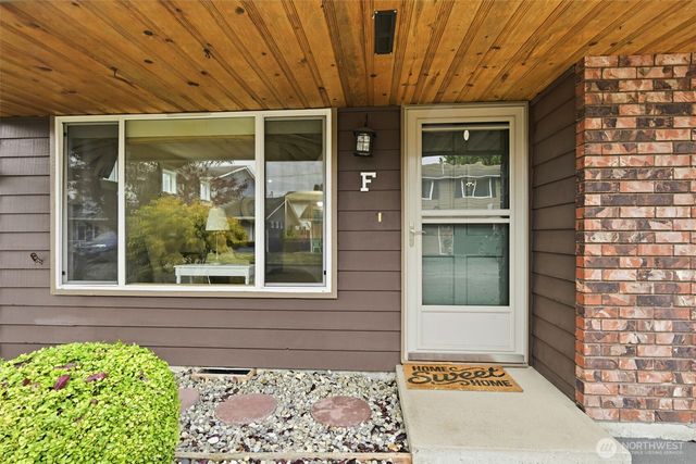 1721 Madison Street #F, Everett, WA 98203