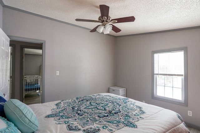 6 Lincoln Street, Epsom, NH 03234