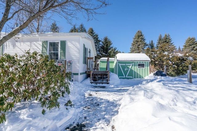 6 Lincoln Street, Epsom, NH 03234