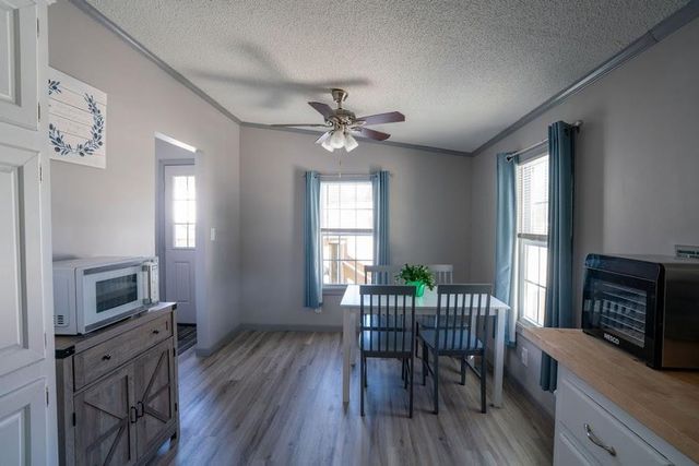 6 Lincoln Street, Epsom, NH 03234