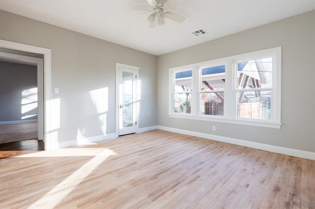 2021 N Broadway Avenue, Shawnee, OK 74804