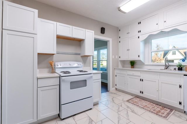 2021 N Broadway Avenue, Shawnee, OK 74804