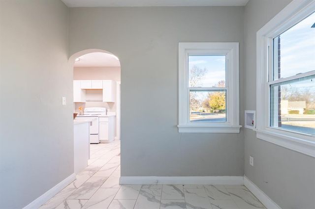 2021 N Broadway Avenue, Shawnee, OK 74804