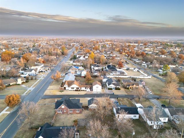 2021 N Broadway Avenue, Shawnee, OK 74804