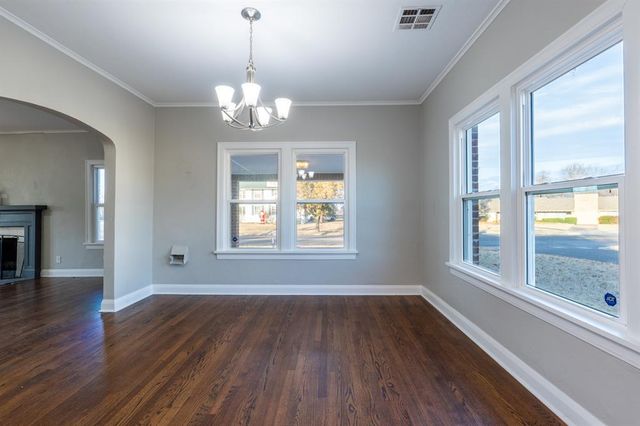 2021 N Broadway Avenue, Shawnee, OK 74804