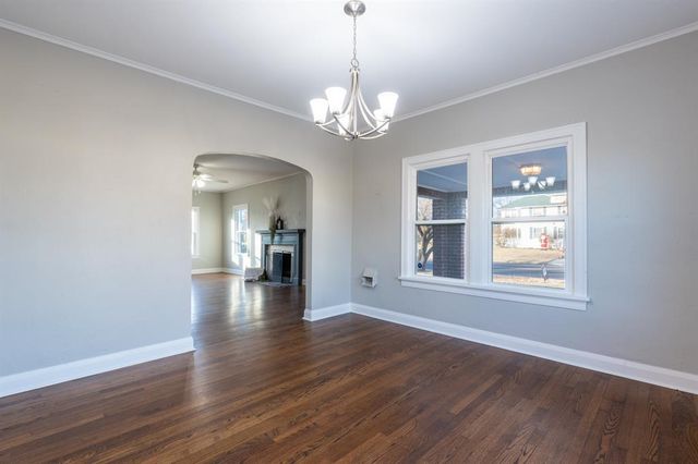 2021 N Broadway Avenue, Shawnee, OK 74804