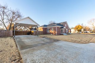 2021 N Broadway Avenue, Shawnee, OK 74804