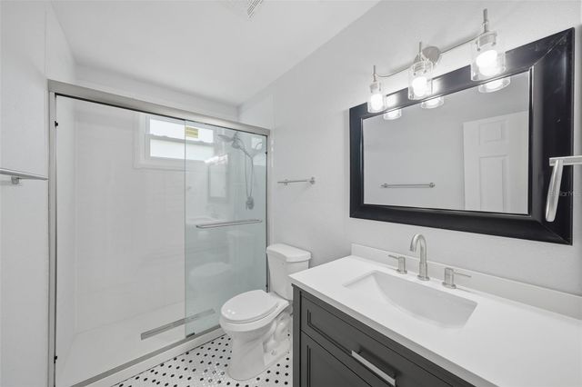 2401 ECUADORIAN WAY 19, Clearwater, FL 33763