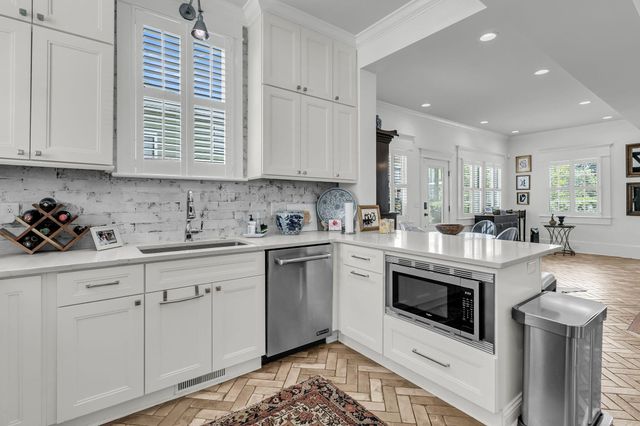 429 Huger Street, Charleston, SC 29403