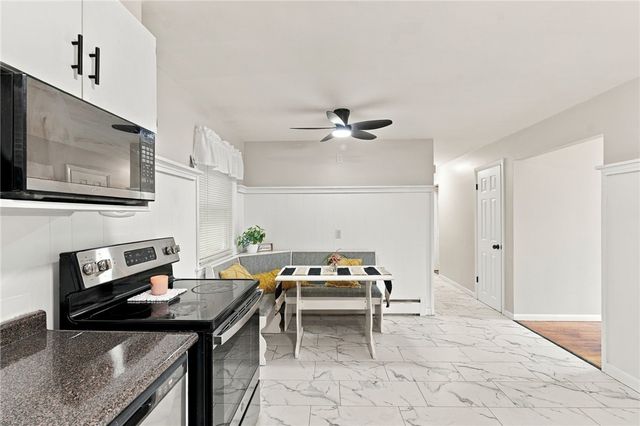 6 Sand Street, Coventry, RI 02816