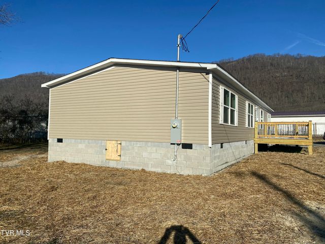 111 East 28th Street, Big Stone Gap, VA 24219