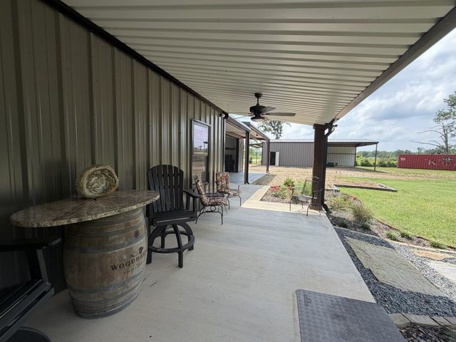 276 Fm 71, Mt Pleasant, TX 75455