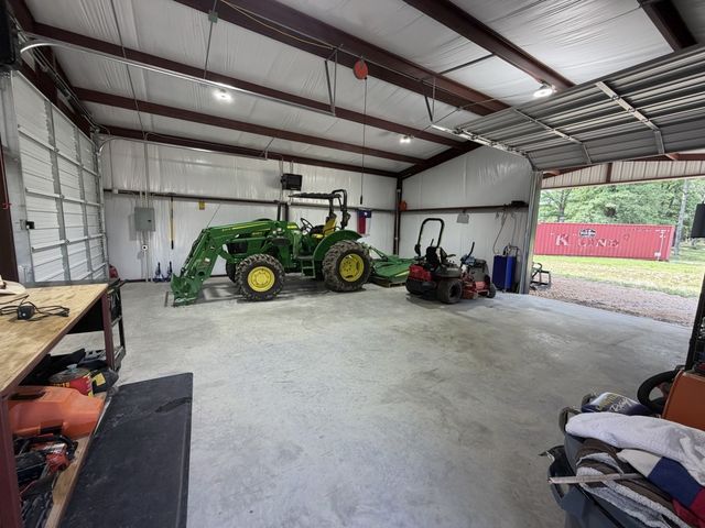 276 Fm 71, Mt Pleasant, TX 75455