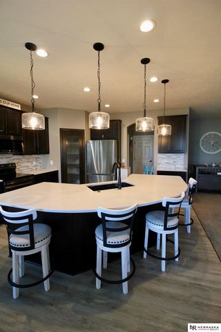 9704 Pintail Drive, Papillion, NE 68046