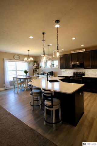 9704 Pintail Drive, Papillion, NE 68046