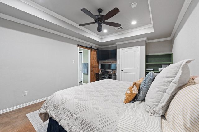 1623 Hawthorne Street, Cleburne, TX 76033