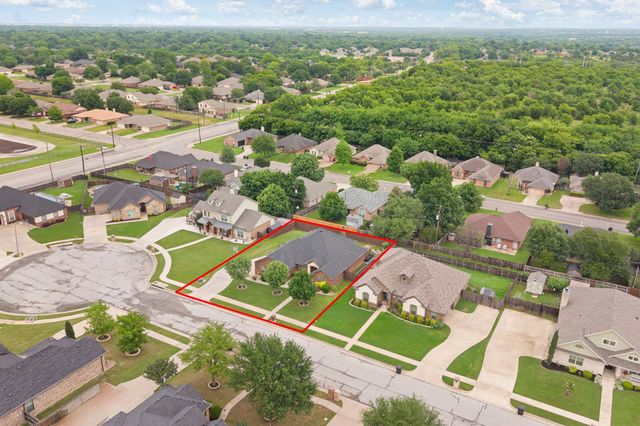 1623 Hawthorne Street, Cleburne, TX 76033