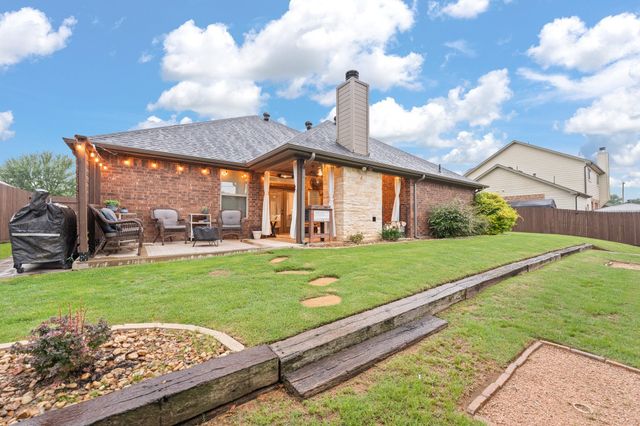 1623 Hawthorne Street, Cleburne, TX 76033