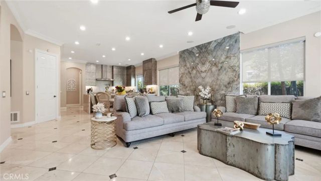 19853 Red Roan Lane, Yorba Linda, CA 92886