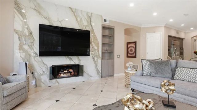 19853 Red Roan Lane, Yorba Linda, CA 92886