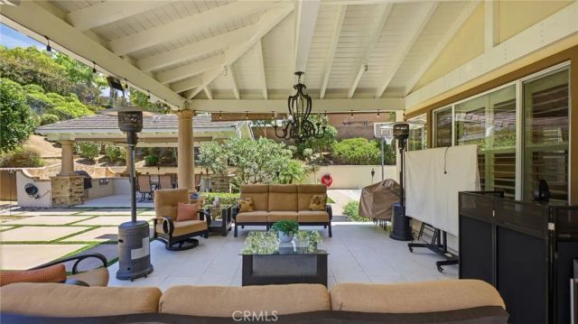 19853 Red Roan Lane, Yorba Linda, CA 92886