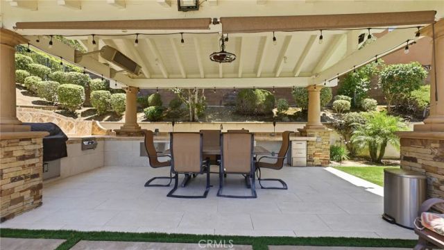 19853 Red Roan Lane, Yorba Linda, CA 92886