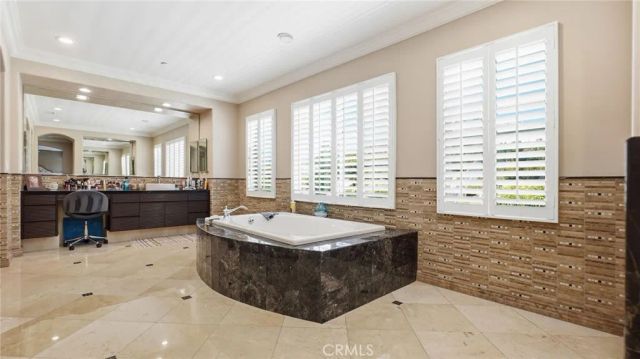 19853 Red Roan Lane, Yorba Linda, CA 92886