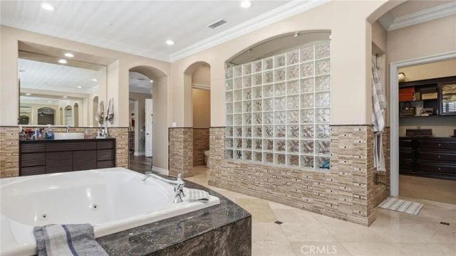 19853 Red Roan Lane, Yorba Linda, CA 92886