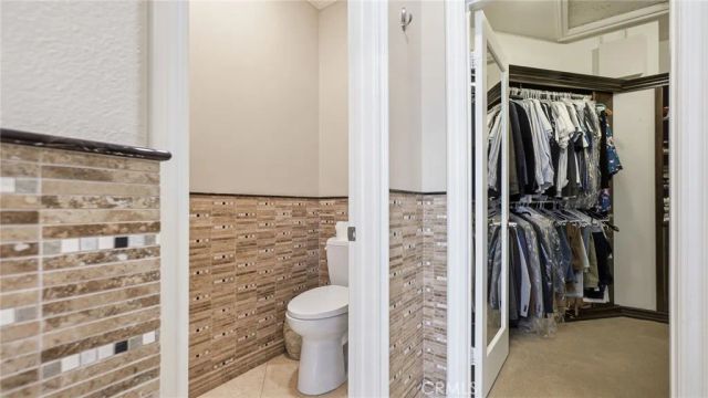 19853 Red Roan Lane, Yorba Linda, CA 92886