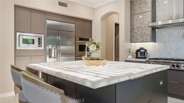 19853 Red Roan Lane, Yorba Linda, CA 92886