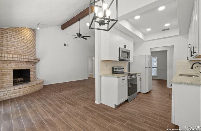 7843 Misty Park, San Antonio, TX 78250