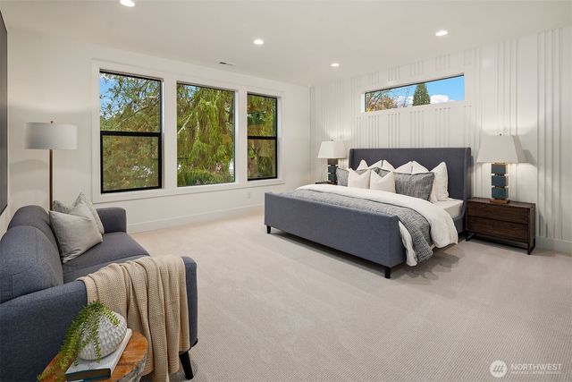 15534 SE 10th Street, Bellevue, WA 98007