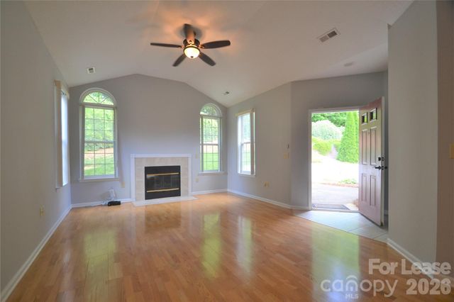 8035 Sultana Circle, Charlotte, NC 28227