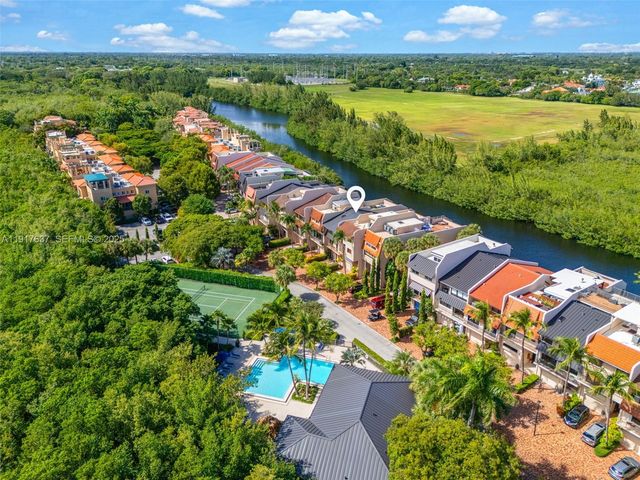 6124 Paradise Point Drive 6124, Palmetto Bay, FL 33157