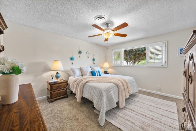 5501 Demaret Avenue, Bakersfield, CA 93309