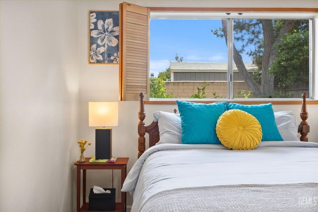 5501 Demaret Avenue, Bakersfield, CA 93309