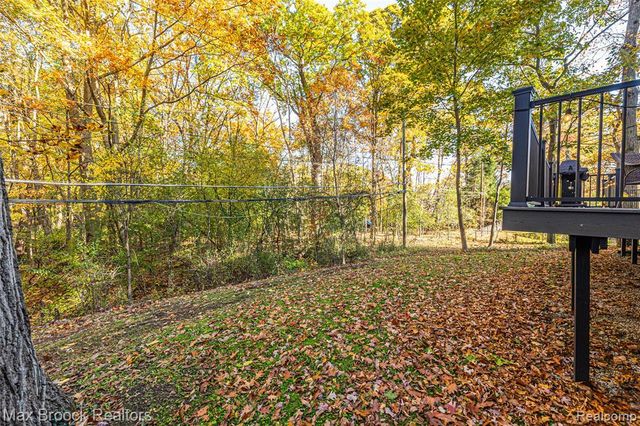 433 Whippers In Court, Bloomfield Hills, MI 48304