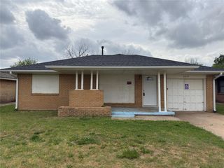2610 NW Wesley Avenue, Lawton, OK 73505