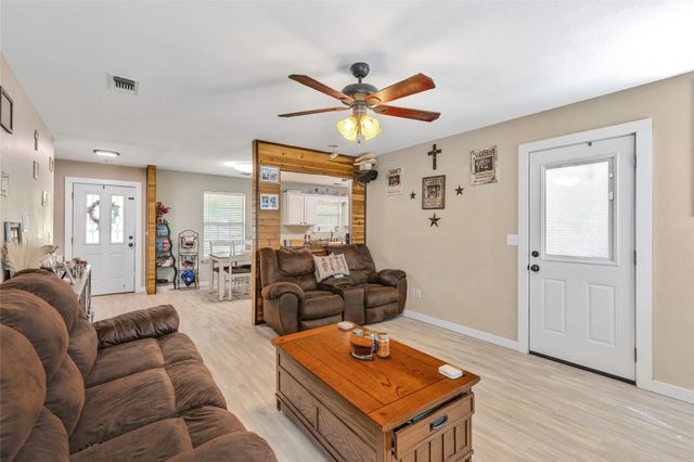 103 Elm Street, Roxton, TX 75477