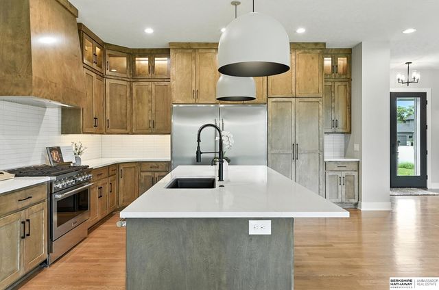 15525 Riha Circle, Springfield, NE 68059