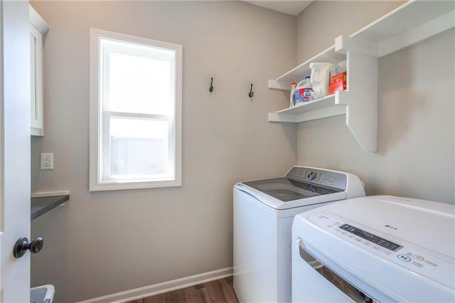 18903 Mahaffie Street, Spring Hill, KS 66083