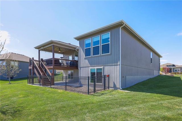 18903 Mahaffie Street, Spring Hill, KS 66083