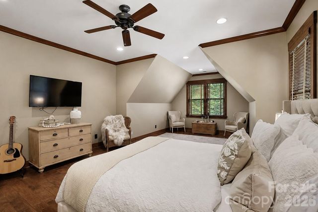 9208 Flying Eagle Lane, Charlotte, NC 28278