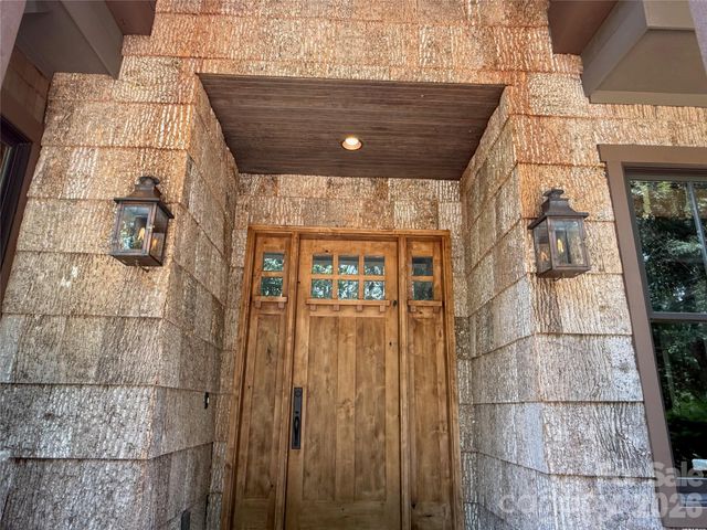 9208 Flying Eagle Lane, Charlotte, NC 28278